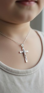 Krzyzyk  diamentowany z wizerunkiem Chrystusa 