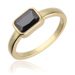 Pierścionek srebrny pozłacany z prostokątną czarną cyrkonią